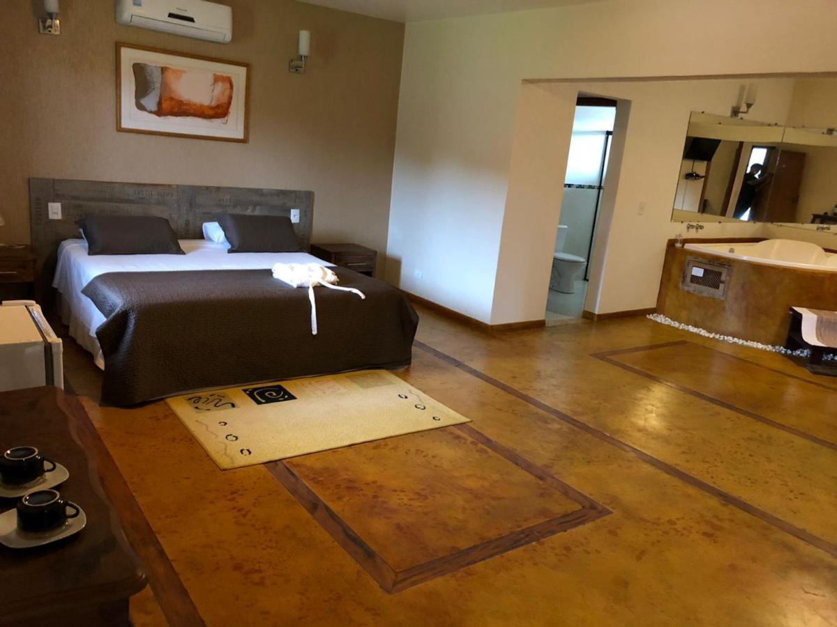 Chappada Hotel Alto Paraíso de Goiás Екстериор снимка